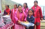 देउराली प्राविलाई निता राउत फाउण्डेशनद्वारा शैक्षिक सामग्री सहयोग