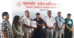 दोलखा उद्योग वाणिज्य संघ राहत लिएर नुवाकोट पुग्यो