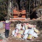 पैदलमार्ग निर्माण गर्दै तामाकोशी गाउँपालिका