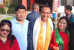 दोलखा उद्योग वाणिज्य संघको अध्यक्षमा सनत थापा 