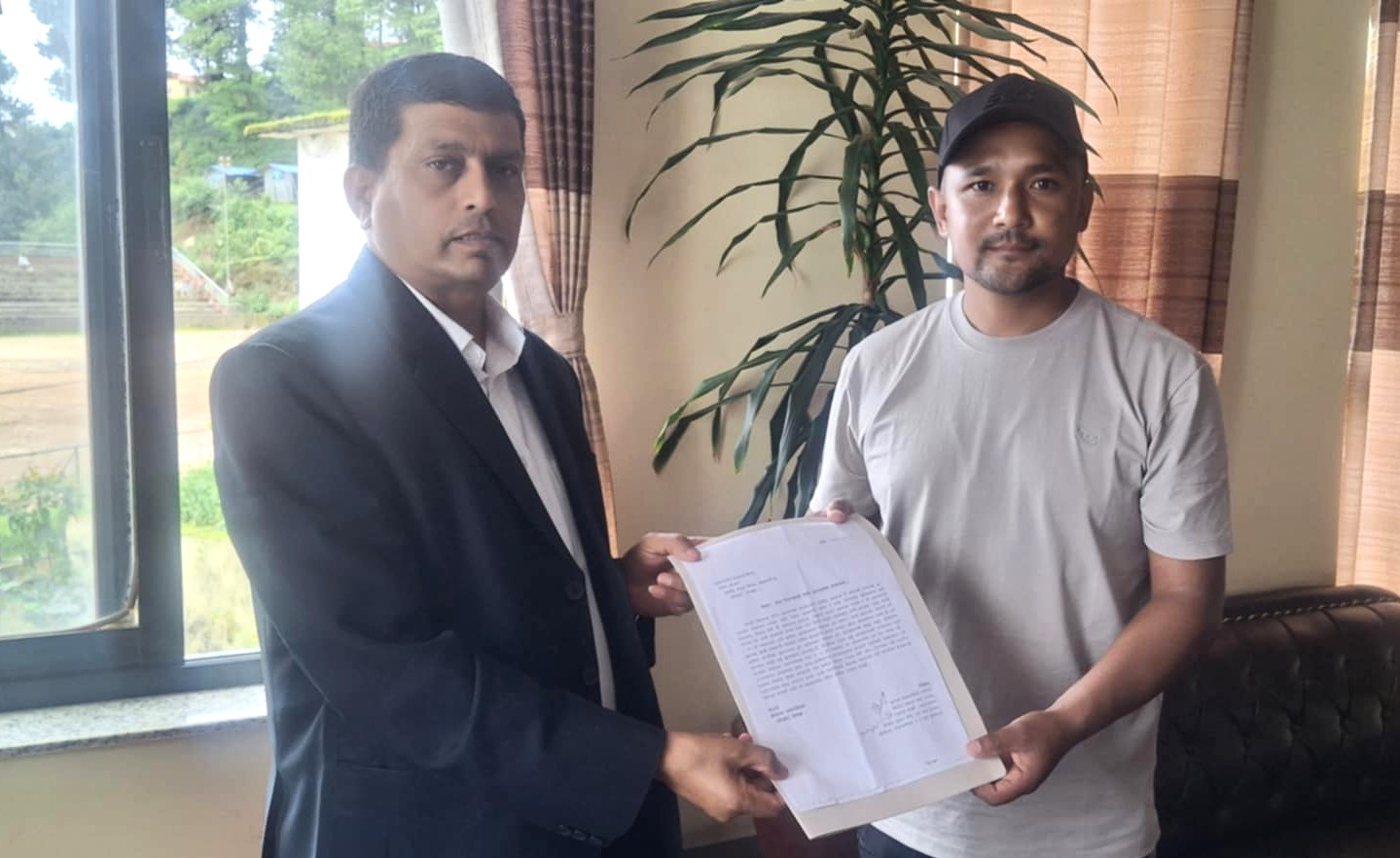 बाँदरको आतंकः वडाको ध्यानाकर्षण प्रमुख जिल्ला अधिकारीसमक्ष
